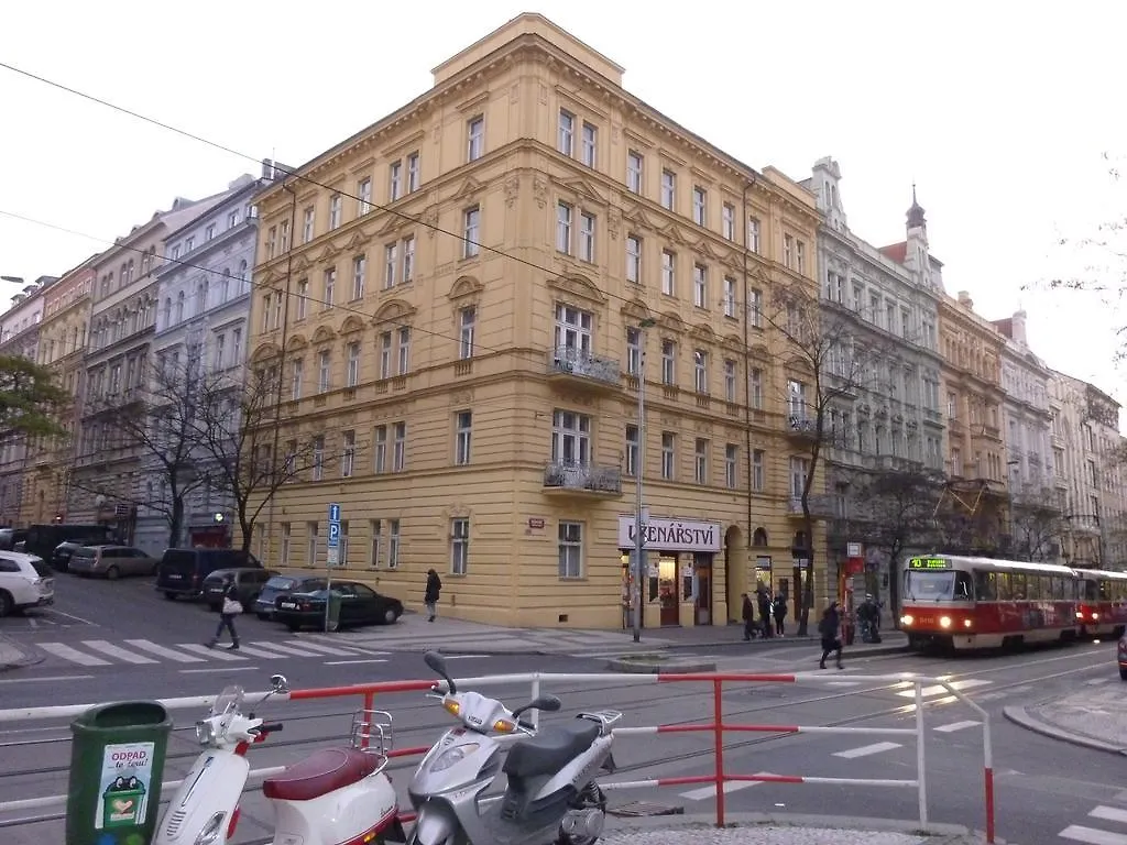 Apartment Shumava Prag