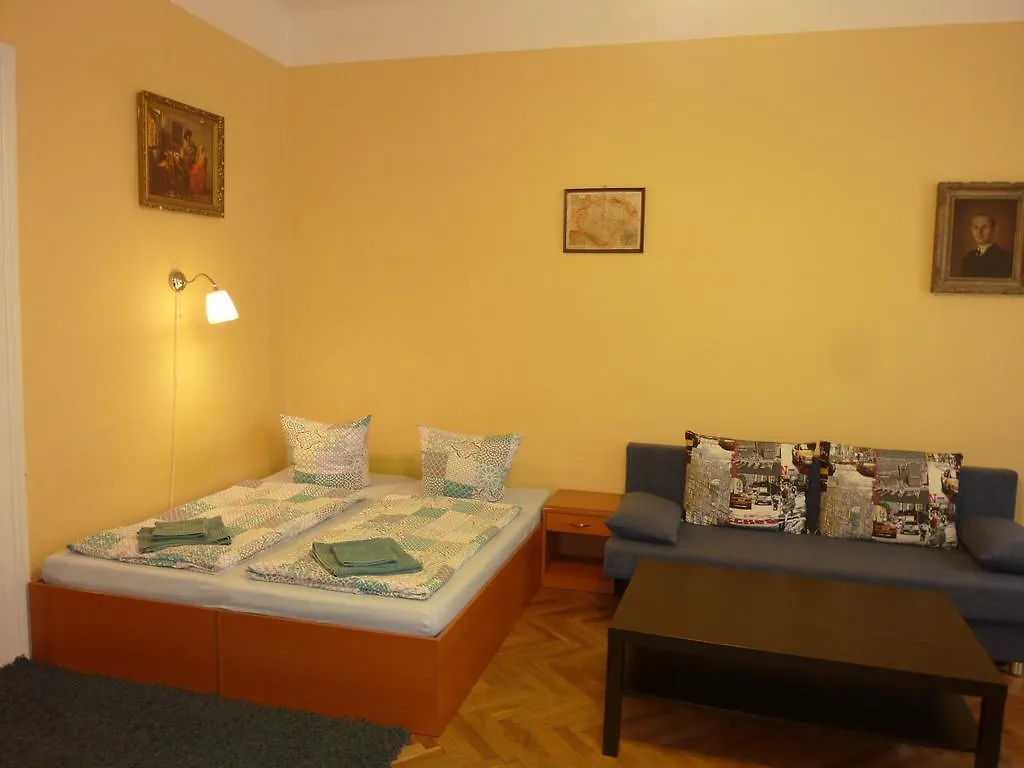 Apartment Shumava Prag